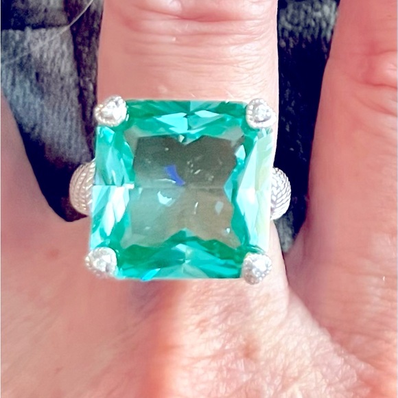 Judith Ripka Jewelry - Absolutely Gorgeous Judith Ripka Aqua, cz’s ring.